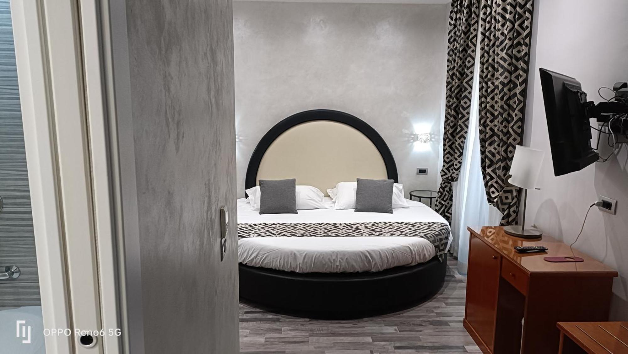 فندق House 4 Mori روما المظهر الخارجي الصورة